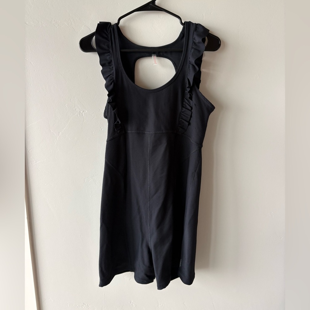 Free people ruffle me up shortsie